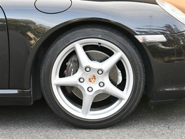 2004 Porsche 911 – thumbnail 3