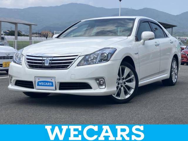 2010 Toyota Crown Hybrid