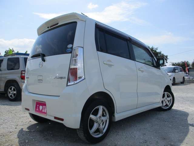 2011 Mazda AZ-Wagon – thumbnail 2