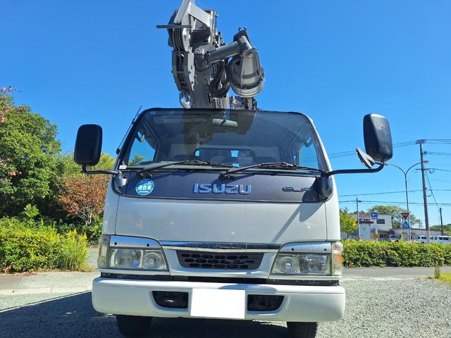 2003 Isuzu Elf – thumbnail 4