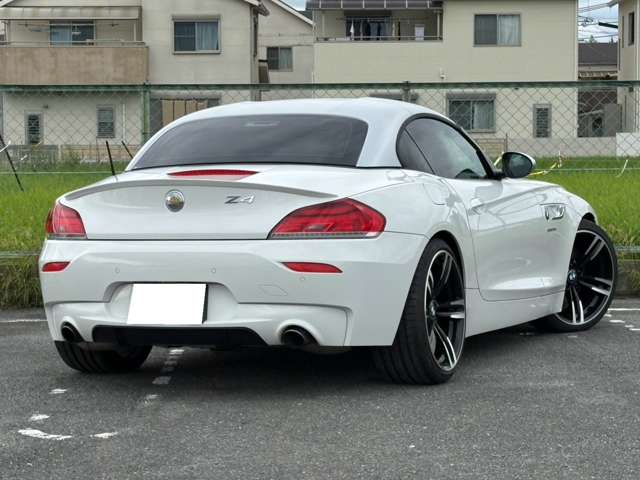 2010 BMW Z4 – thumbnail 2