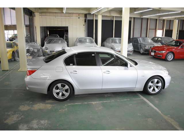 2006 BMW 5 Series – thumbnail 3