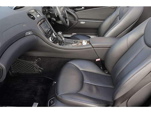 2007 Mercedes-Benz SL-Class – thumbnail 4