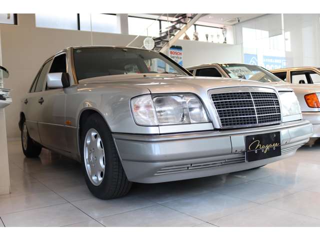 1995 Mercedes-Benz E-Class – thumbnail 4