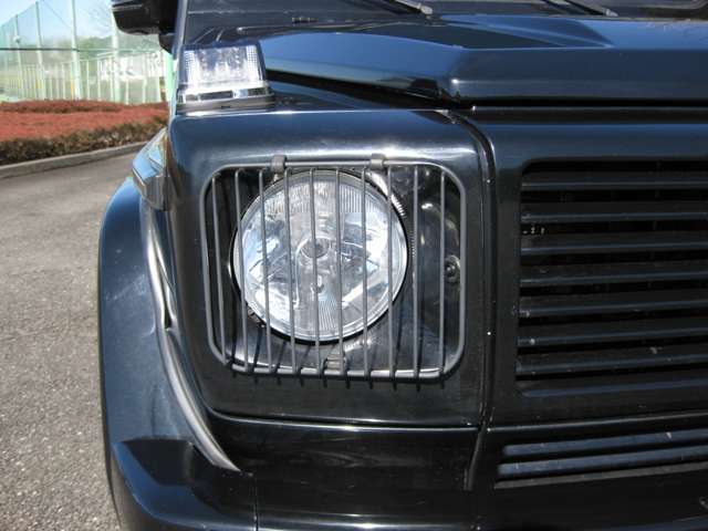 2002 Mercedes-Benz G-Class – thumbnail 4