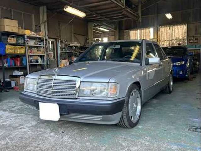 1992 Mercedes-Benz 190-Class – thumbnail 2