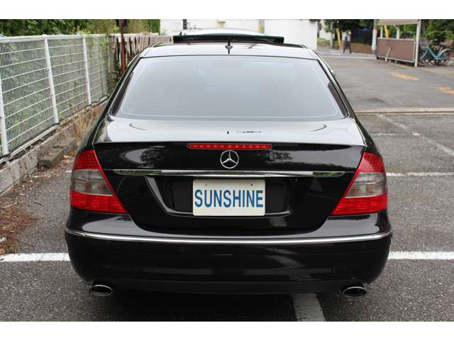 2008 Mercedes-Benz E-Class – thumbnail 4