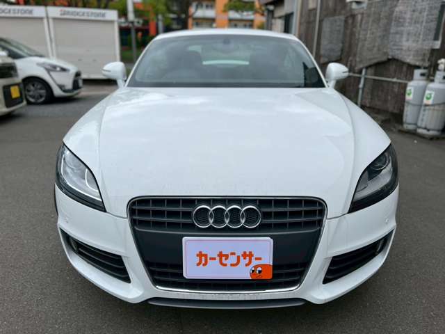 2010 Audi TT – thumbnail 2