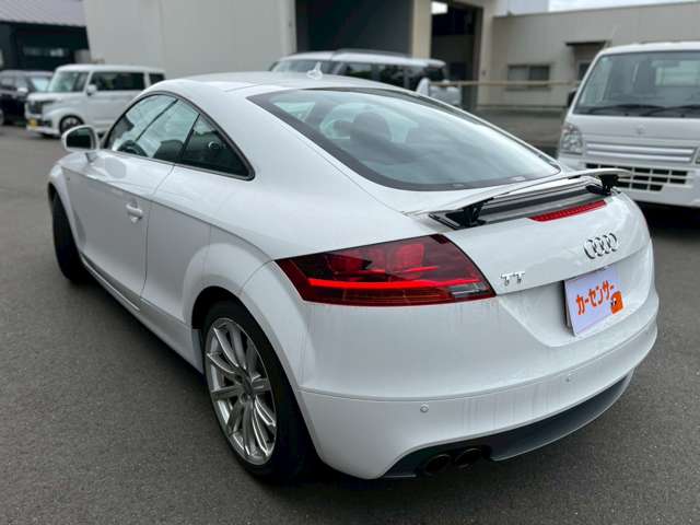 2010 Audi TT – thumbnail 3