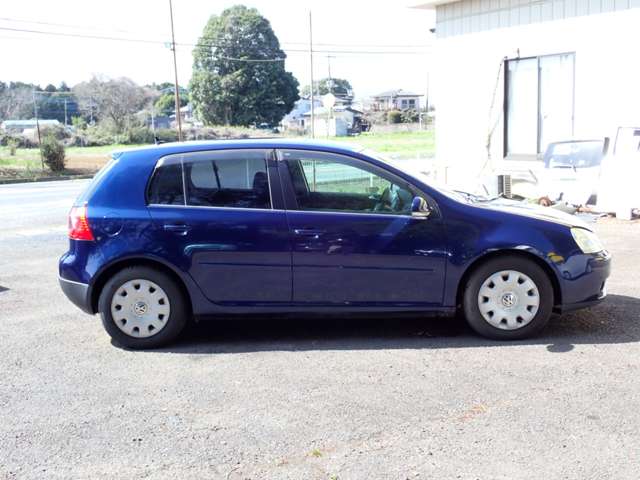 2008 Volkswagen Golf – thumbnail 2