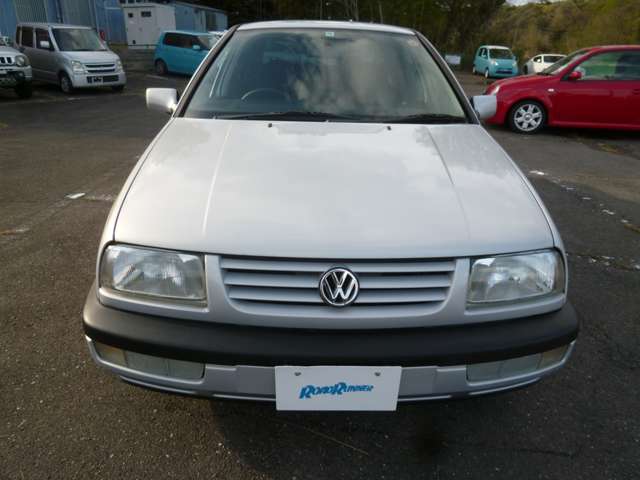 1996 Volkswagen Vento – thumbnail 2