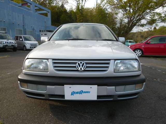 1996 Volkswagen Vento – thumbnail 3