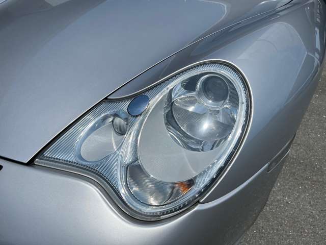 2004 Porsche 911 – thumbnail 3