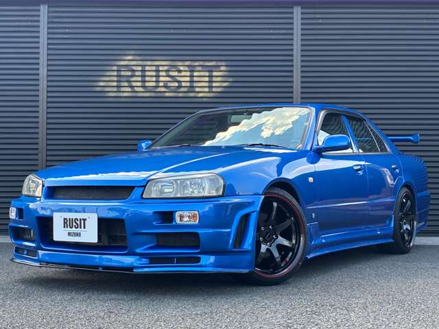 2001 Nissan Skyline – thumbnail 2