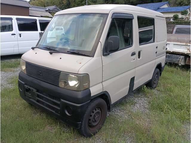 2001 Mitsubishi Minicab Van – thumbnail 2