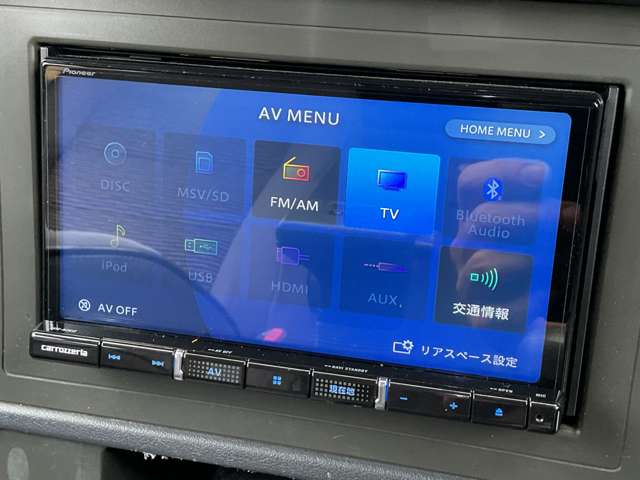 1990 Mitsubishi Pajero – thumbnail 4
