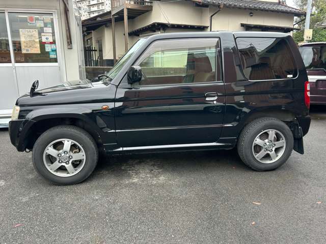2011 Mitsubishi Pajero Mini – thumbnail 3
