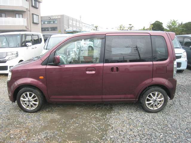 2010 Mitsubishi eK Wagon – thumbnail 4