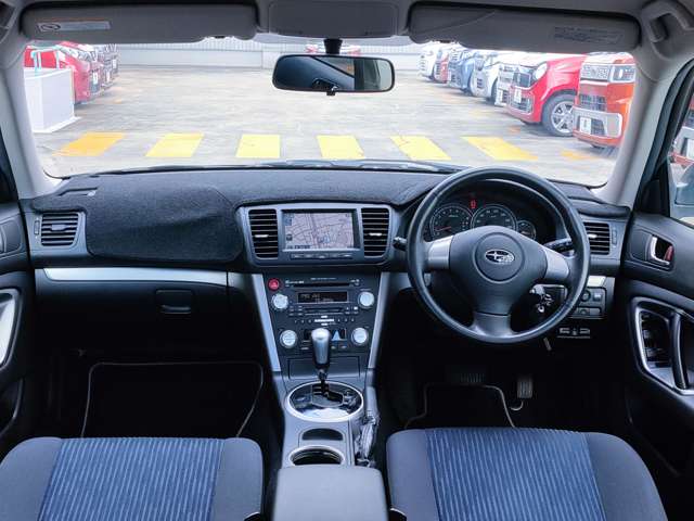 2008 Subaru Legacy Touring Wagon – thumbnail 2
