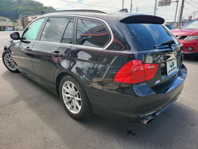 2011 BMW 3 Series Touring – thumbnail 2