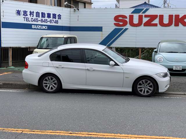 2008 BMW 3 Series – thumbnail 2