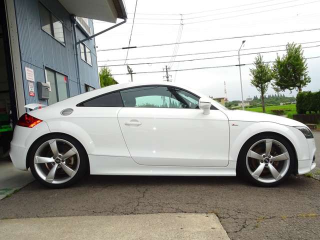 2011 Audi TT – thumbnail 4