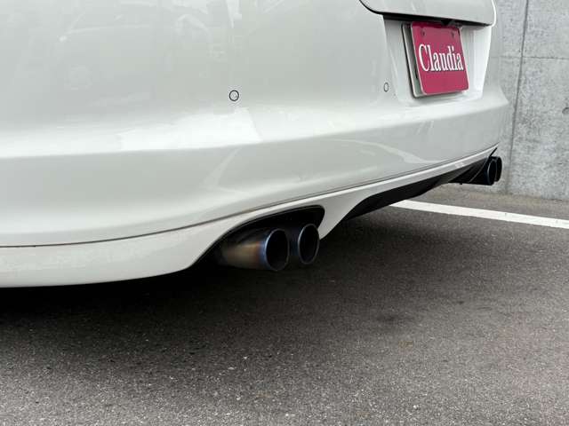 2011 Porsche Panamera – thumbnail 4