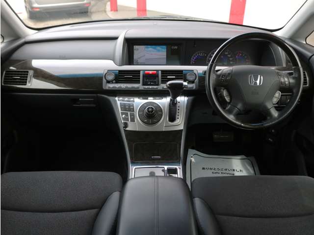 2011 Honda Elysion – thumbnail 4