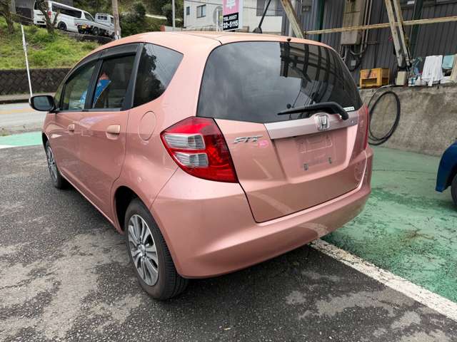2010 Honda Fit – thumbnail 2