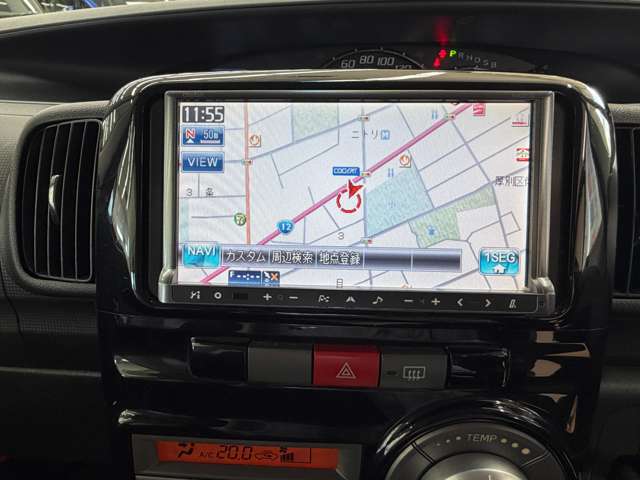 2011 Daihatsu Tanto – thumbnail 3
