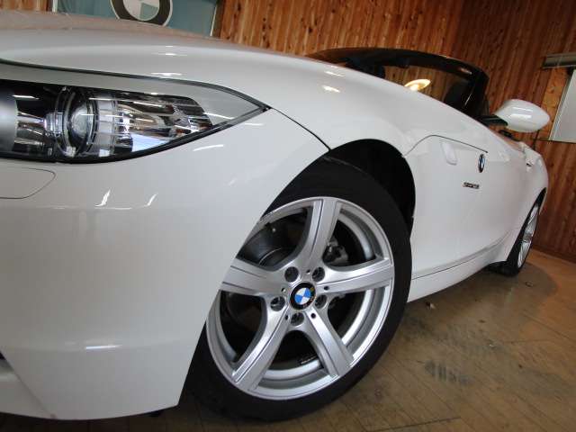 2010 BMW Z4 – thumbnail 4