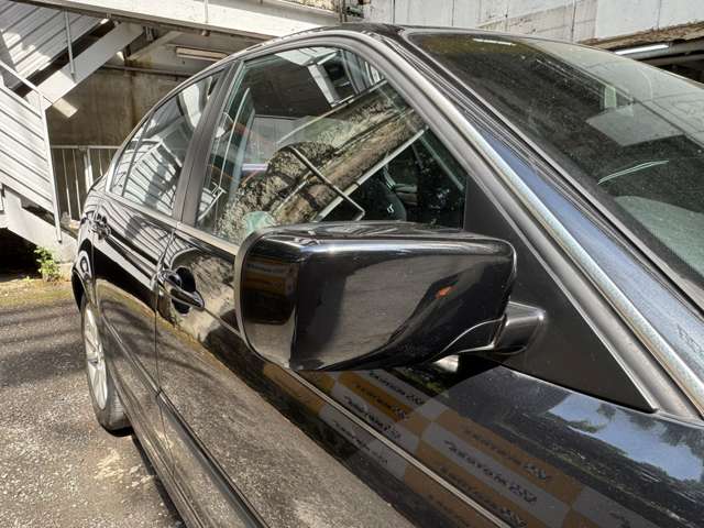 2004 BMW 3 Series – thumbnail 4