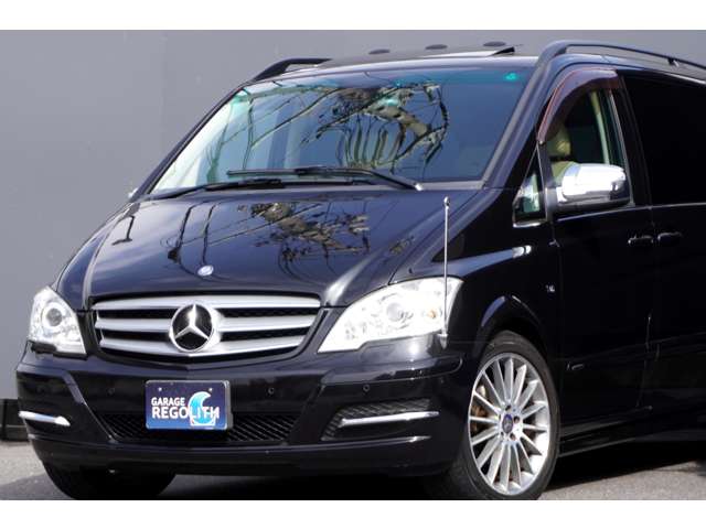 2011 Mercedes-Benz V-Class – thumbnail 4