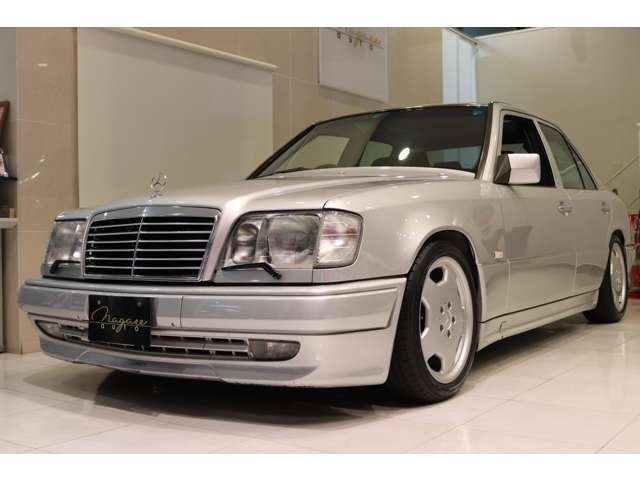 1995 Mercedes-Benz E-Class – thumbnail 2