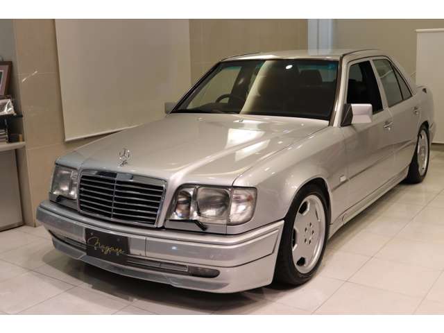 1995 Mercedes-Benz E-Class – thumbnail 3
