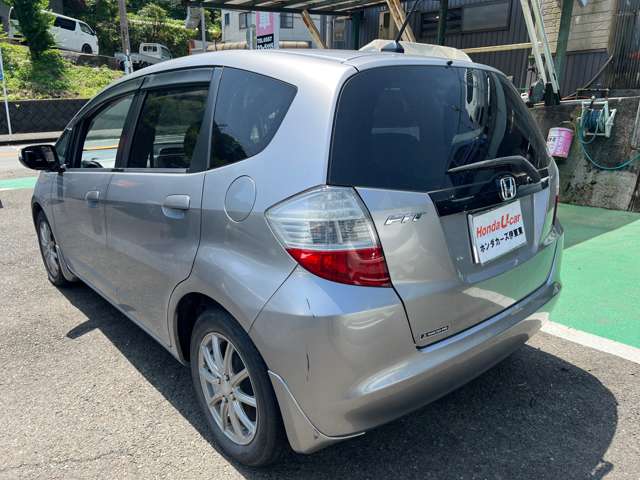 2010 Honda Fit – thumbnail 2