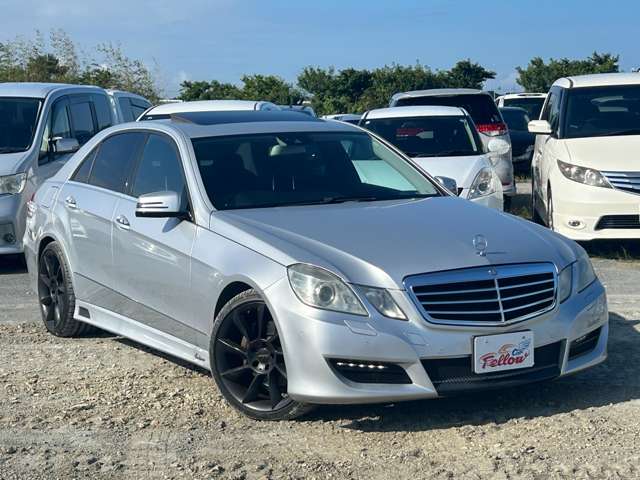 2010 Mercedes-Benz E-Class – thumbnail 4