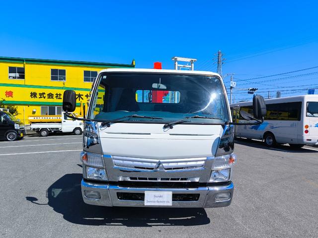 2011 Mitsubishi Fuso Canter – thumbnail 2