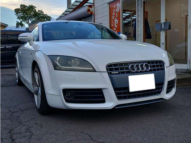 2010 Audi TT – thumbnail 2