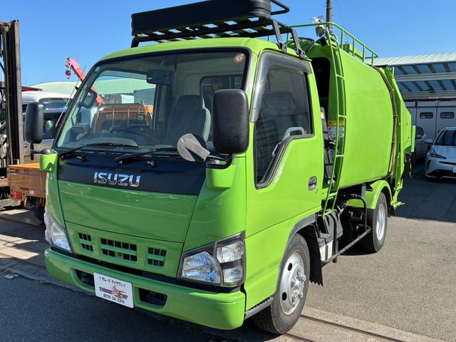 2005 Isuzu Elf