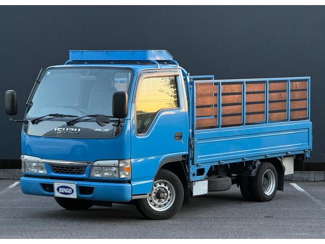 2004 Isuzu Elf – thumbnail 2