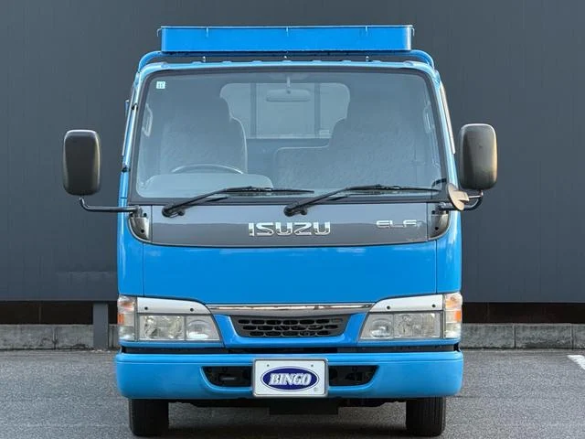 2004 Isuzu Elf – thumbnail 3