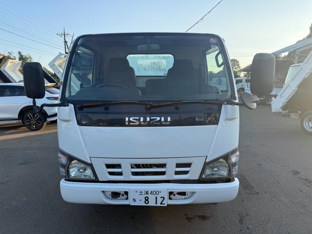 2005 Isuzu Elf – thumbnail 2