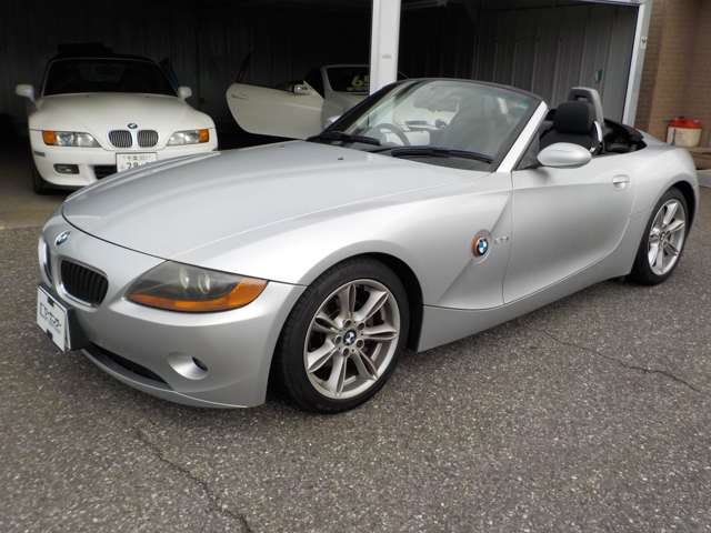 2004 BMW Z4 – thumbnail 2