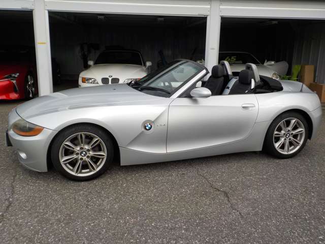 2004 BMW Z4 – thumbnail 3