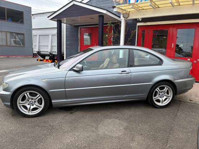 2005 BMW 3 Series Coupe – thumbnail 4