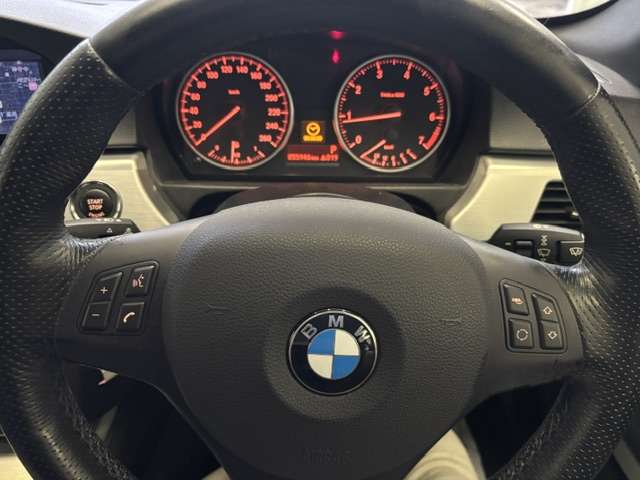 2009 BMW 3 Series Coupe – thumbnail 4
