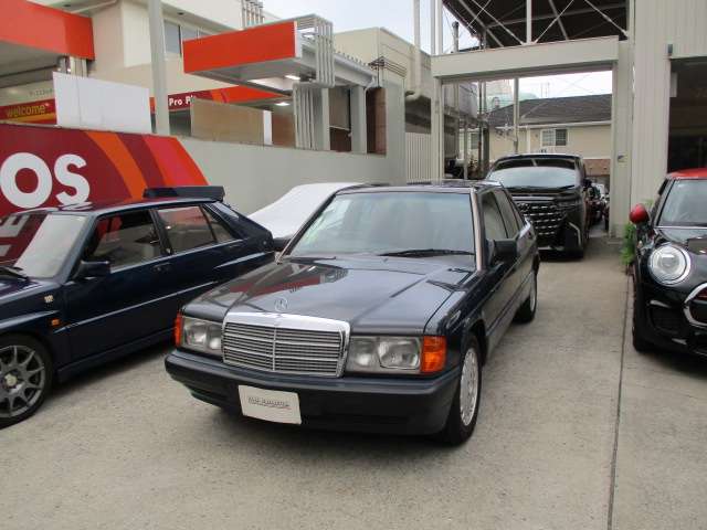 1991 Mercedes-Benz 190-Class – thumbnail 2