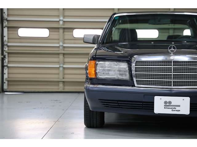 1990 Mercedes-Benz S-Class – thumbnail 4