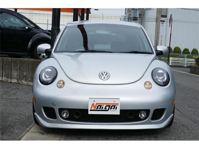 2003 Volkswagen New Beetle – thumbnail 2
